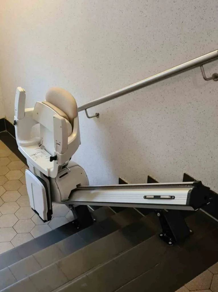 Treppenlift Wassenberg gerader Lift